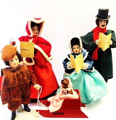 Christmas Caroler Family