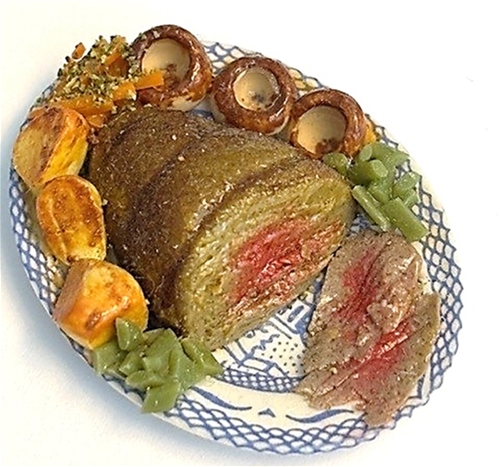The English Kitchen Roast on Willow Platter