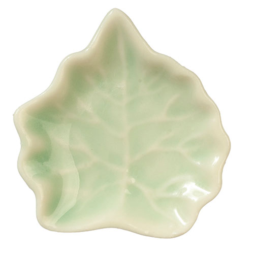 Green Leaf Ceramic Plate