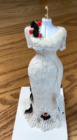 Victorian Ballgown on Mannequin