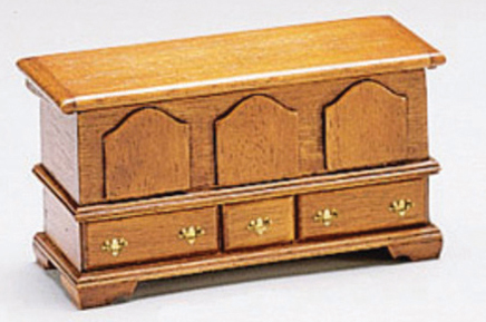 Dollhouse Miniature Blanket Chest Kit